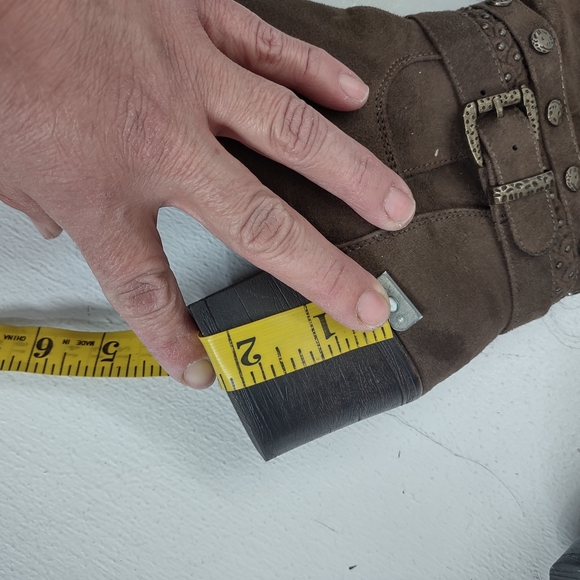 White Mountain Dark Brown Heeled Boots - Picture 9 of 9